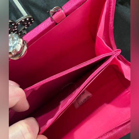 Hot Pink Evening Bag - Picture 4 of 12